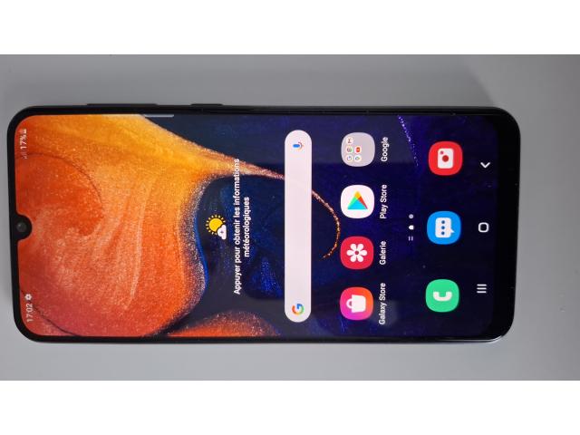 Galaxy A50 128 GB comme neuf