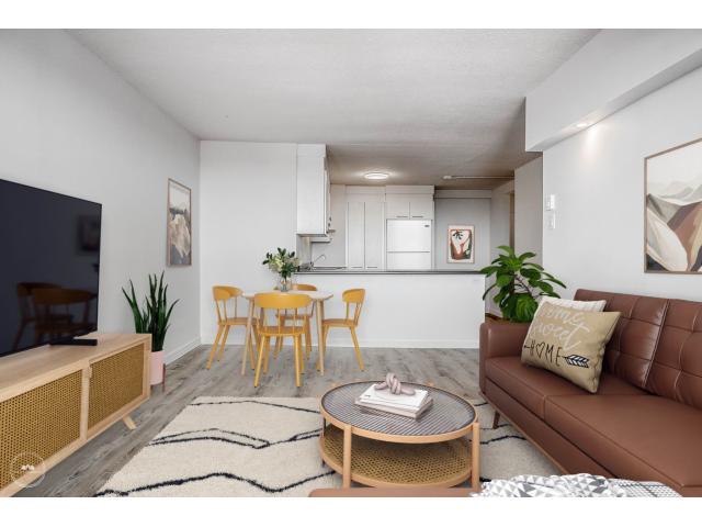 GATINEAU -- ALTITUDE H, PRENEZ DE LA HAUTEUR (Quebec)