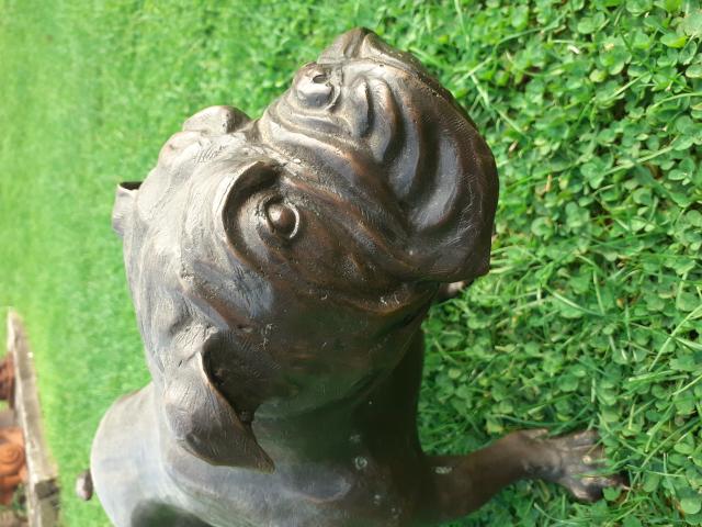 GRAND BOULE DOGUE,BULLDOG EN BRONZE