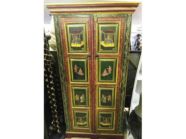 Grand meuble de rangement en bois peint - H : 167 cm