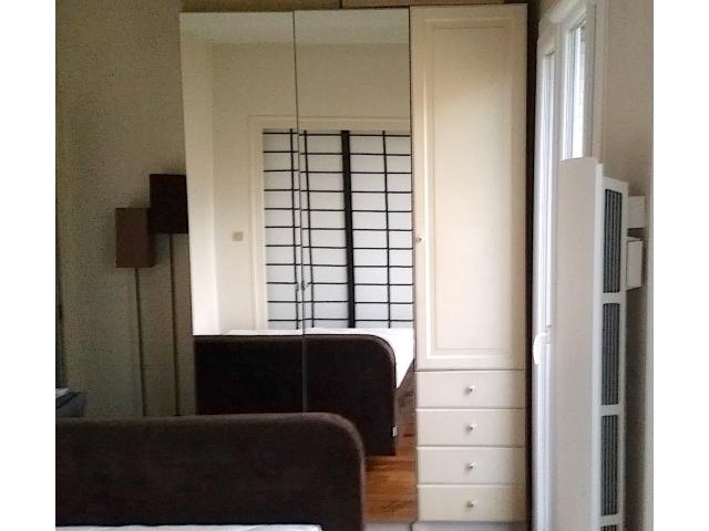 Photo Grand meuble penderie + armoire image 1/4
