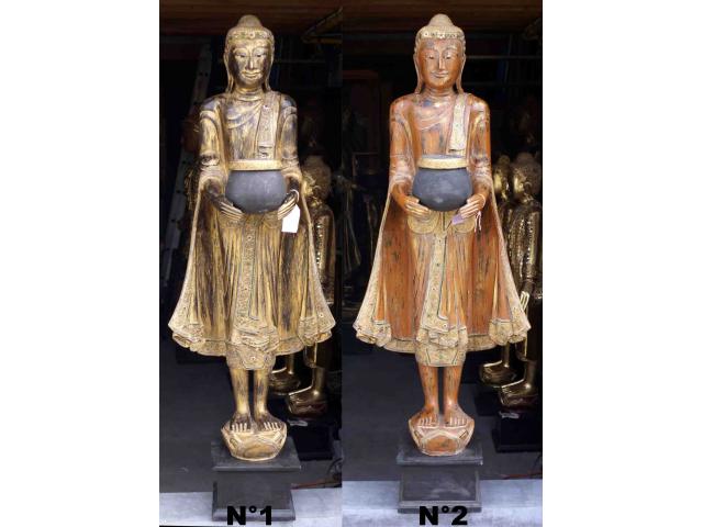 grande statue de Bouddha debout avec pot à offrande - H: 175 cm