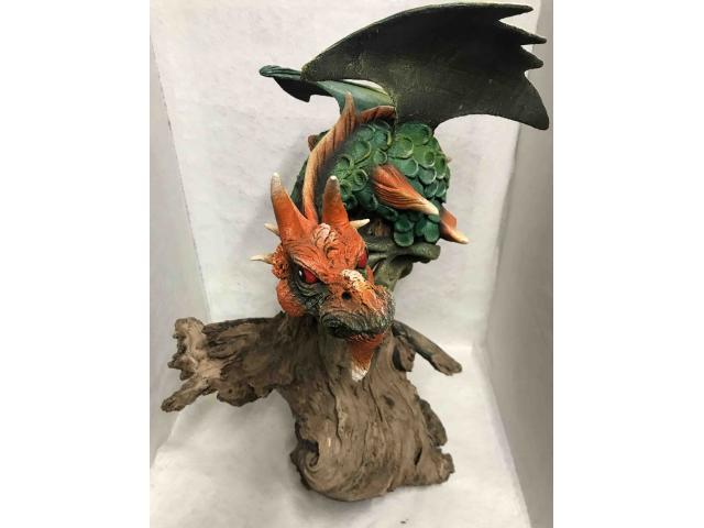 Grande statue de dragon - H: 50 cm
