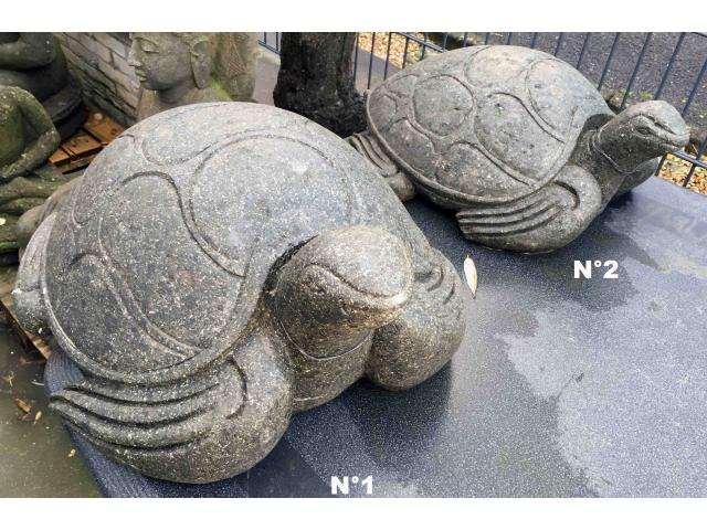 Photo Grande statue de tortue en pierre de lave naturelle - H: 20 ou 24 cm image 1/4