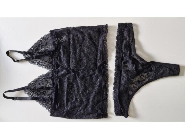 Photo GRATUIT - Ensemble lingerie dentelle noire image 1/3