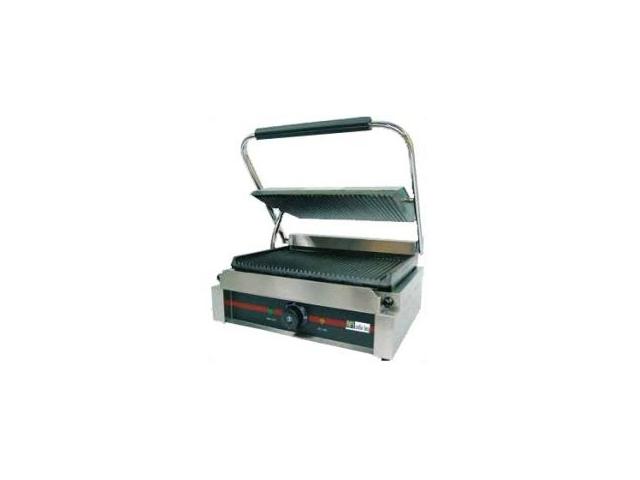 GRILLS RAINURÉS