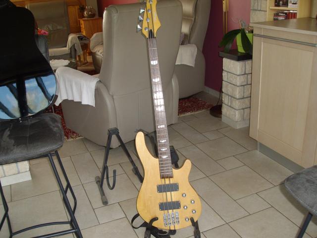 Guitare Basse