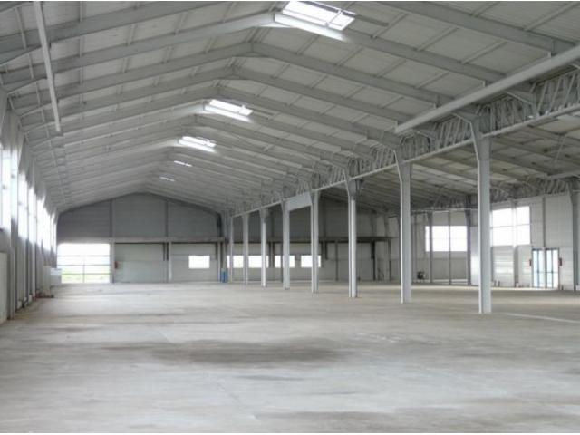 Hangar dans la zone industrielle de Tanger 5000 mètre