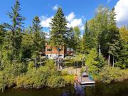 Annonce Havre de paix luxueux au bord de l'eau en Beauce (Saint-Côme-Linière, Québec)