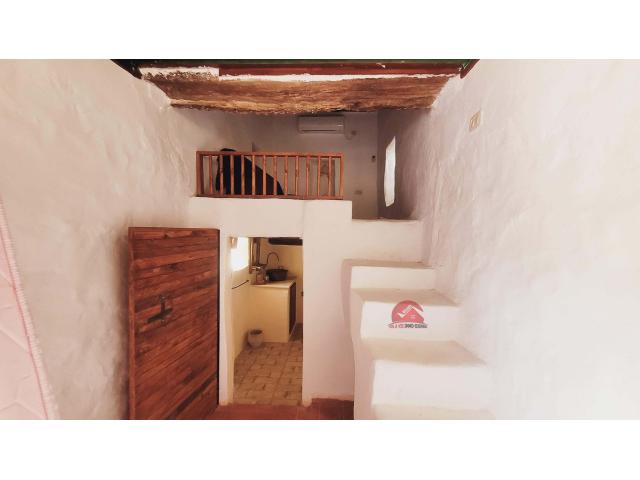 HOUCH TYPIQUE DJERBIEN À BAZIM DJERBA ZA - RÉF V687