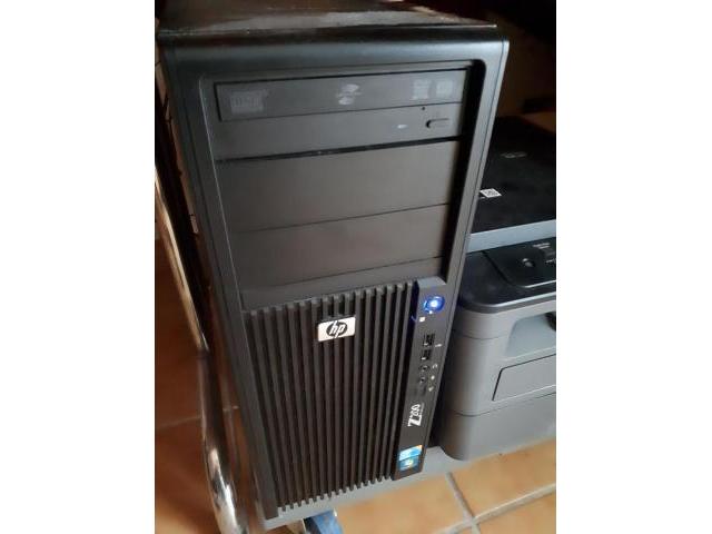 HP Z200 Work Station Intel Core i3-Ram 12 Go