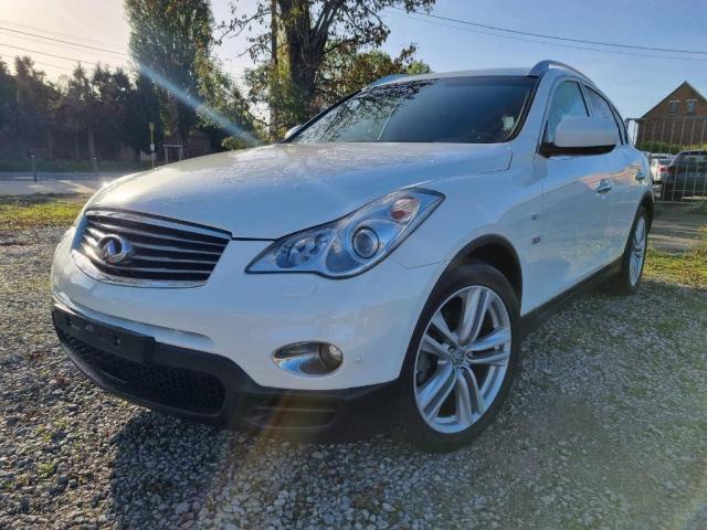 INFINITI QX50 3.0D v6 239cv 83000km cuir gps airco jantes al