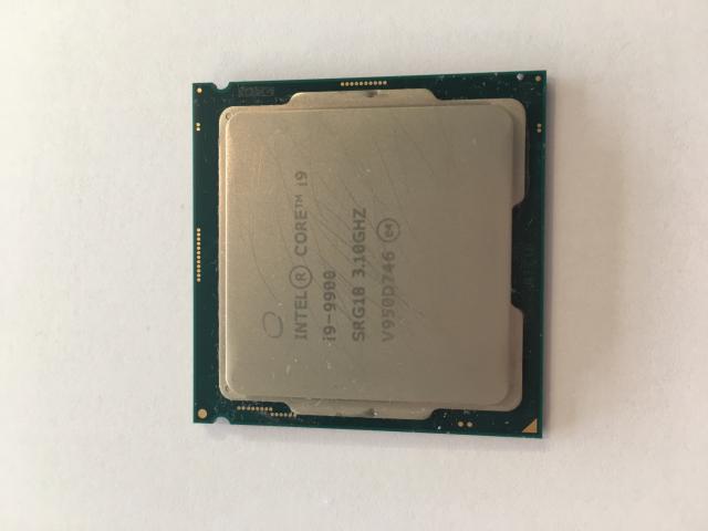 Photo Intel Core i9-9900 Processor 3.1GHz  LGA 1151Core i9 9th Gen image 1/1