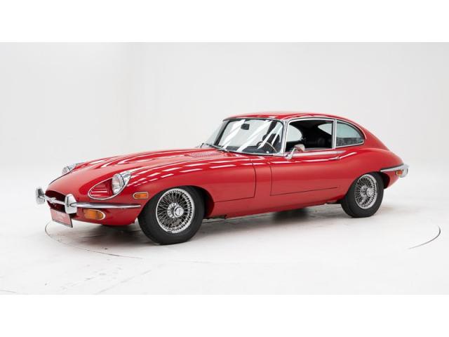 Jaguar E-Type 4.2 2+2 '69 CH577bw