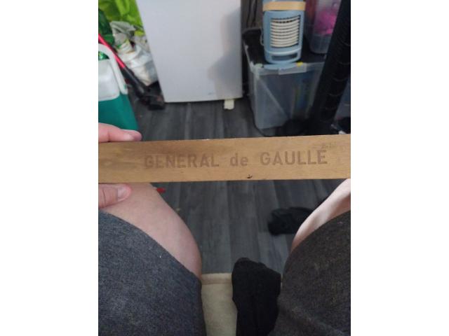 Je vends un cigare du général de Gaulle numéro t57