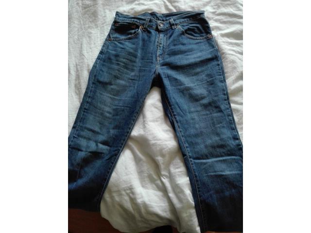 Photo Jean's pantalons à vendre taille 29/32 ou 38/40 image 1/6