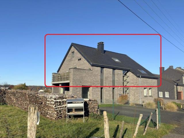 Jéhonville : bel appartement - duplex, 2ch, 2sdb, terrasse.