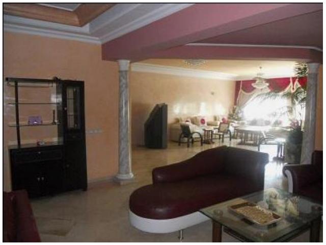 Joli appart de 250 m à Casablanca RACINE EXTE