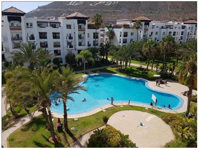 joli appartement avec picine a Agadir