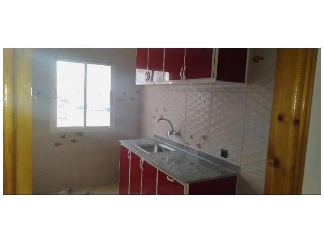 Jolie appartement à Chaimaa bien ensoleillé