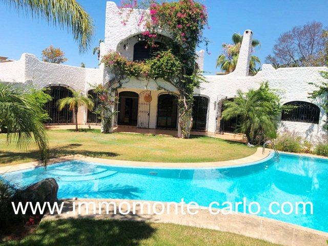 Jolie villa avec piscine à louer à Hay Riad Rabat