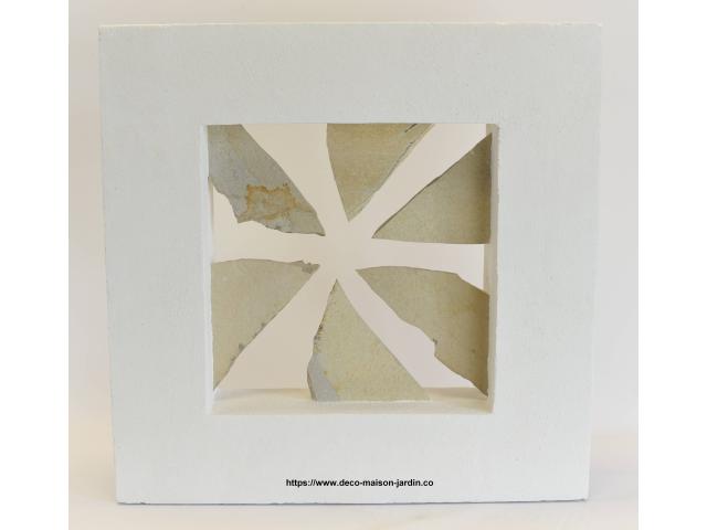 Photo Kristallskulptur aus Kalkstein und Marmor – Wohnraumskulptur image 1/5