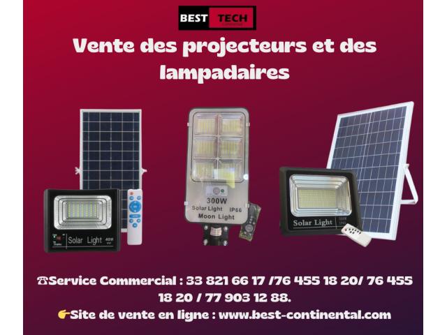 LAMPADAIRE / PROJECTEUR SOLAIRE A VENDRE