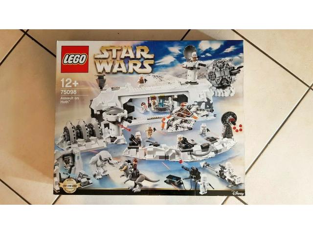 Photo Lego Star Wars - 75098 - L'attaque de Hoth image 1/3