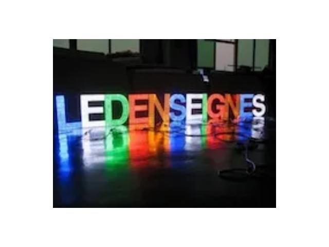 Lettres Boîtiers LED 3D éclairage par Plexiglass