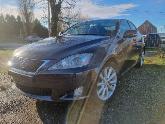 Lexus is220d 177cv 130kw Gps Airco Cruise jantes alu.