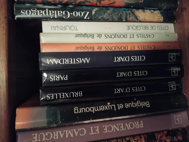 LIVRES ARTIS HISTORIA