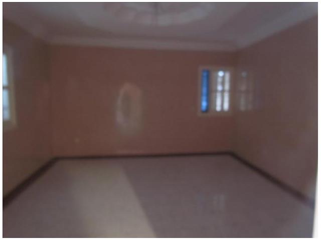 Photo Location d’un appartement de 70 m² (1er  étag image 1/1