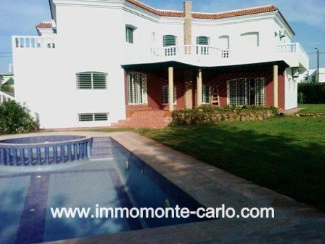 Location d’une villa d’architecte avec piscine à Soussi Rabat