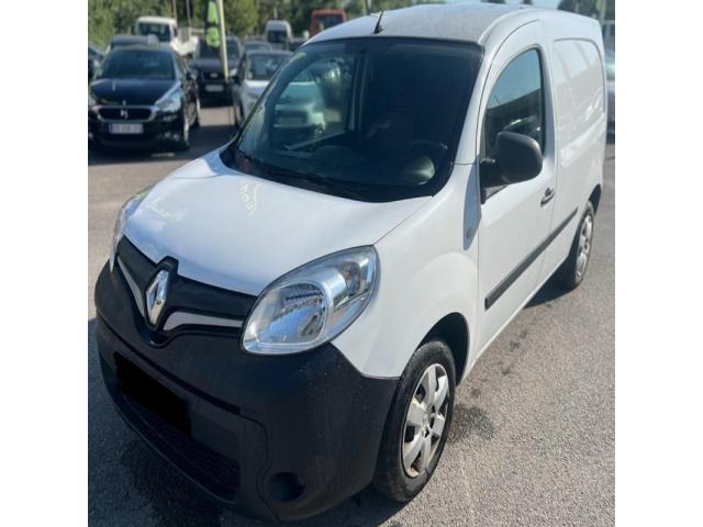 Location Renault Kangoo 3 places
