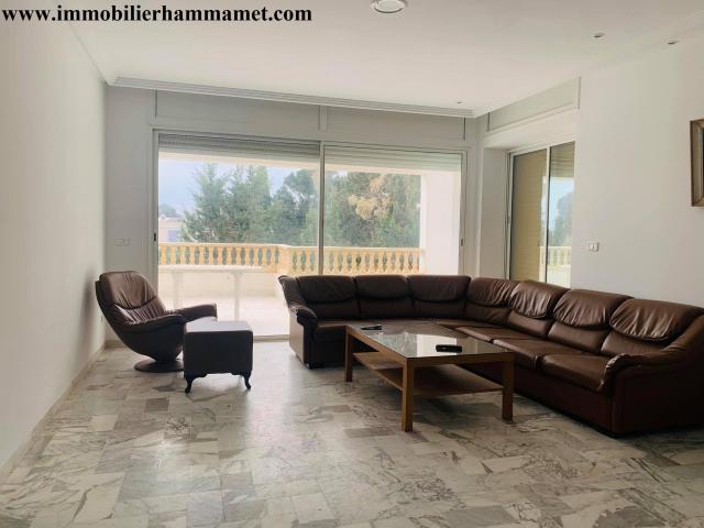 Location vacances étage de villa Amira à Mimosa Nabeul