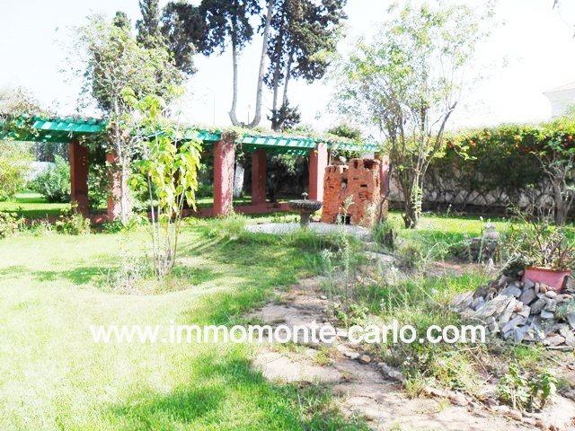 Photo Location villa avec jardin à Souissi: image 1/6