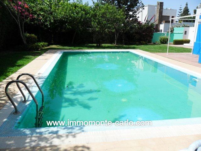 Location villa avec piscine et chauffage central à Rabat Hay Riad