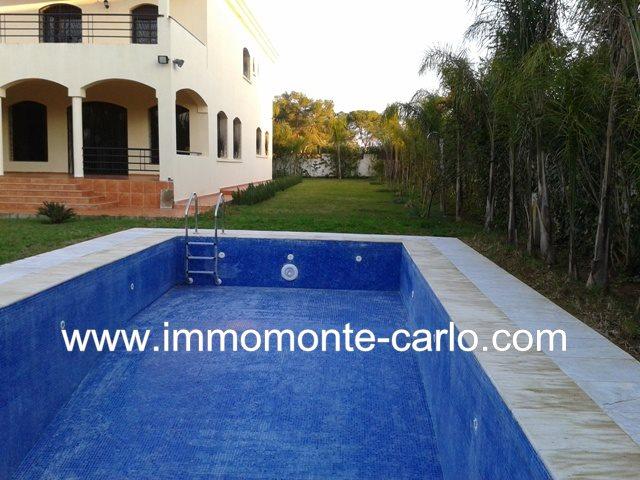 Photo Location villa d’architecture moderne neuve avec piscine à Soussi image 1/5
