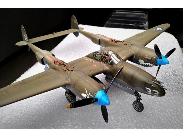 Lockheed P-38F "Lightning"