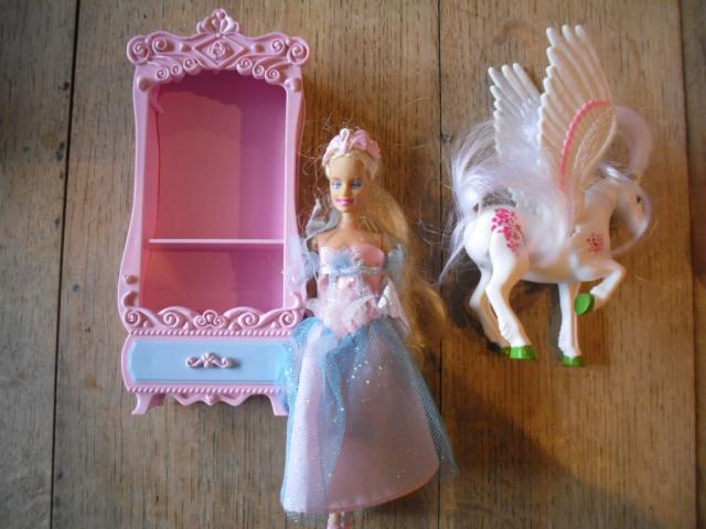 lot accessoires mini barbie princesse