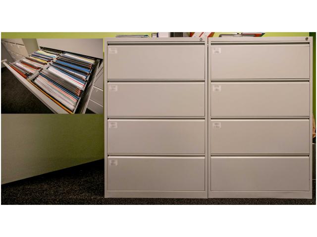 Photo Lot de 2 armoires pour dossiers suspendus (non fournis) de couleur gris beige. image 1/1