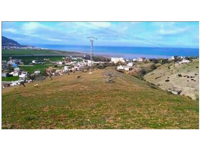 Photo Lot de terrain avec une vue panoramique Tétouane image 1/3
