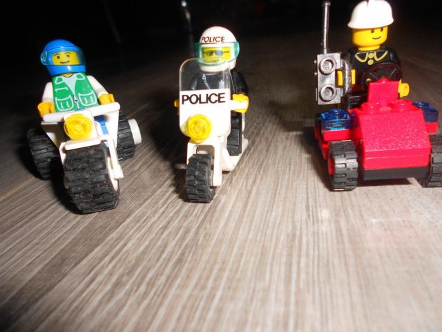 LOT LEGO : MOTO, VOITURE, QUAD