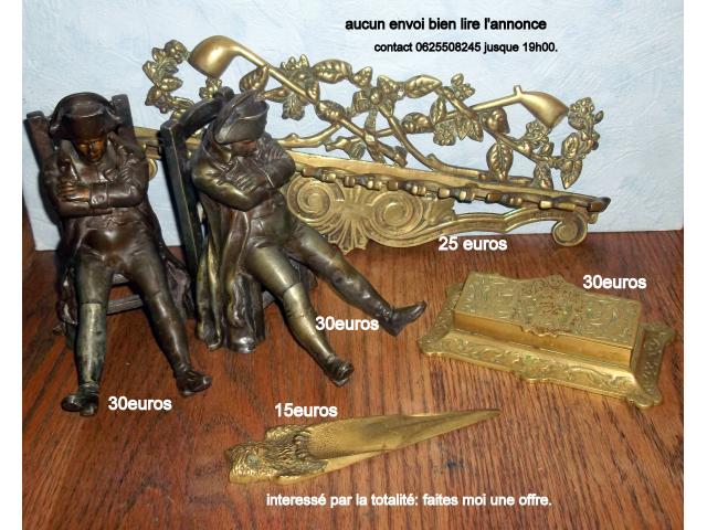lot ou detail divers objets anciens.