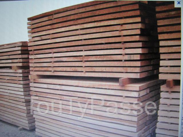 Photo lumber-cedre-en-gros-a-vendre=lap-sinding-cedar=t/g-cedar image 1/6