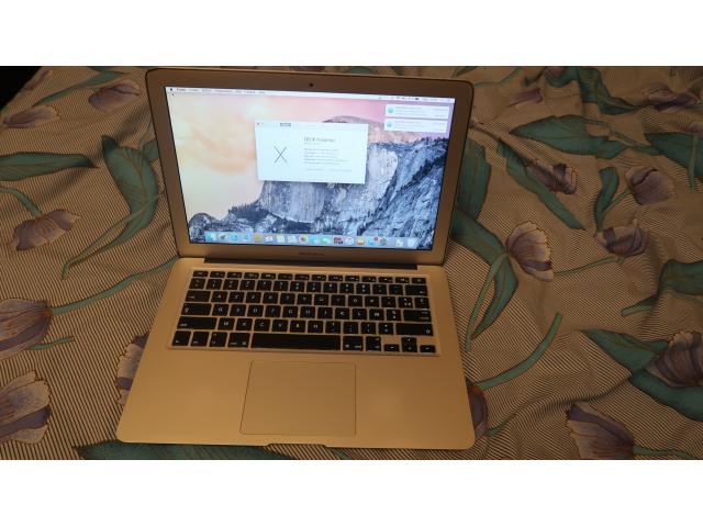 Macbook Air 13"  1,7 Ghz i5 MID : 2011 Model : A1369