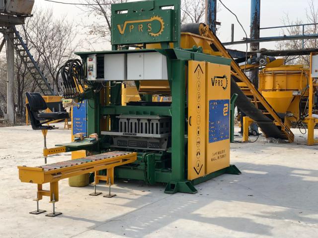 Machine à parpaings économique à vendre