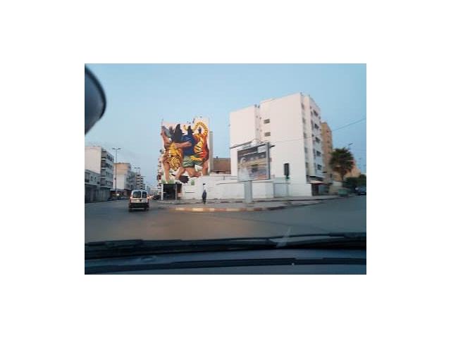 Photo Magasin commercial rabat diour jamaa 450m image 1/2
