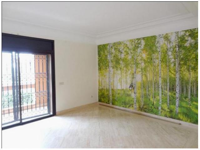 Magnifique appartement avec jardin et piscine