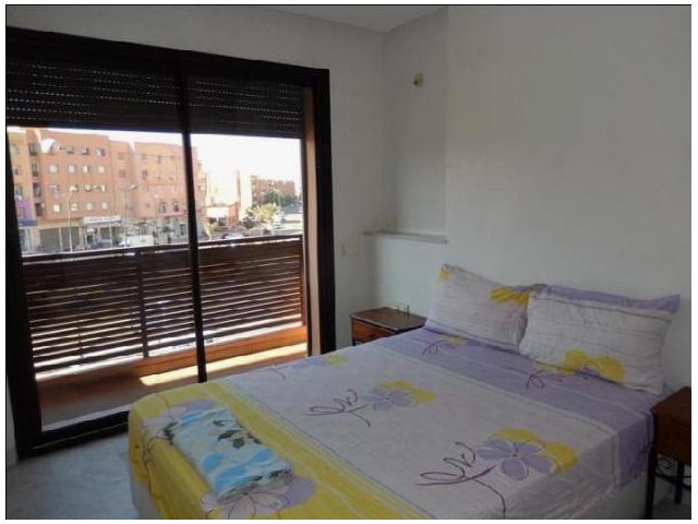 MAGNIFIQUE ET SPACIEUX APPARTEMENT MEUBLÉ